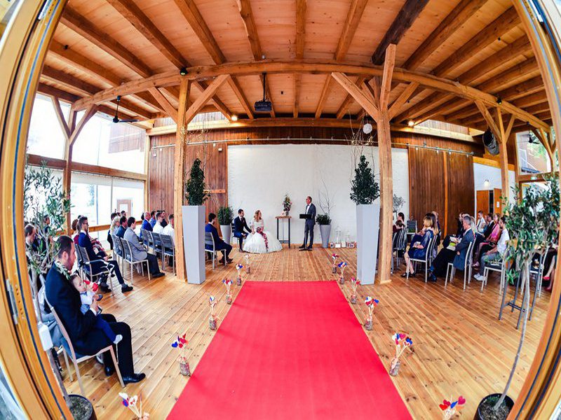 Freie Trauung im Scheunen Foyer Acantus – Fotograf: DER-Hochzeits-Fotograf