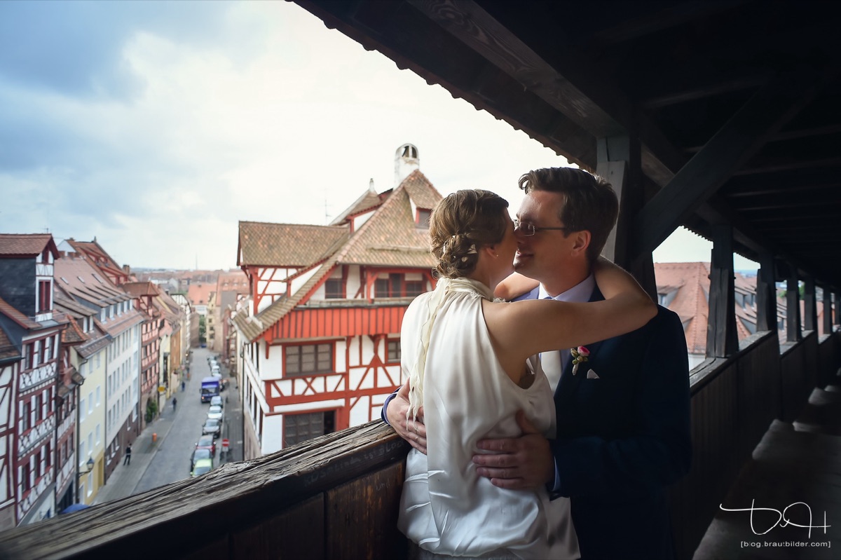 Trauung im Schürstabhaus Nürnberg - der Kuss Trauung im Schürstabhaus Nürnberg - der Kuss