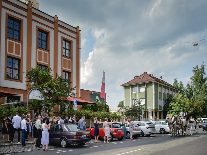 Feiern Sie Ihre Hochzeit in der Vineria in Nürnberg und lassen Sie sich vom DER Hochzeitsfotograf begleiten!