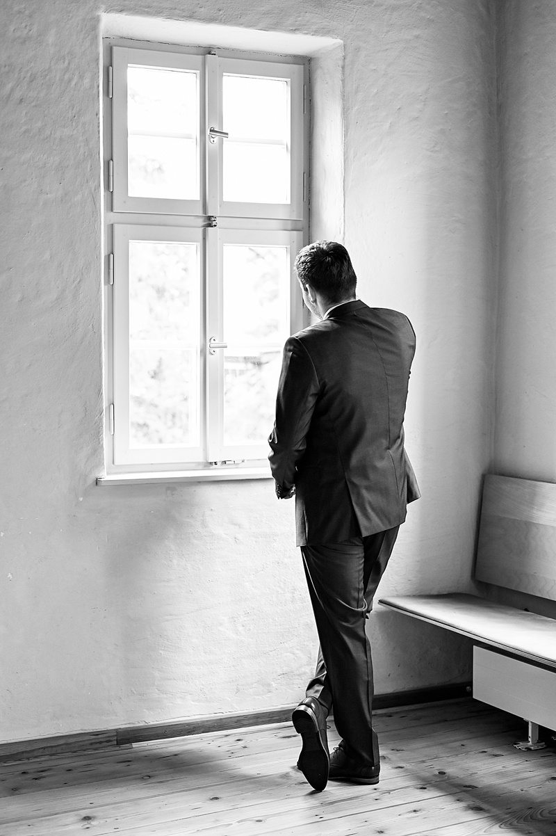 Bräutigam Fotos die die Männer mögen. Standesamt Getting Ready Bidler – DER Hochzeitsfotograf